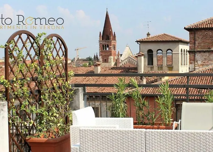 Gatto Romeo Apartments